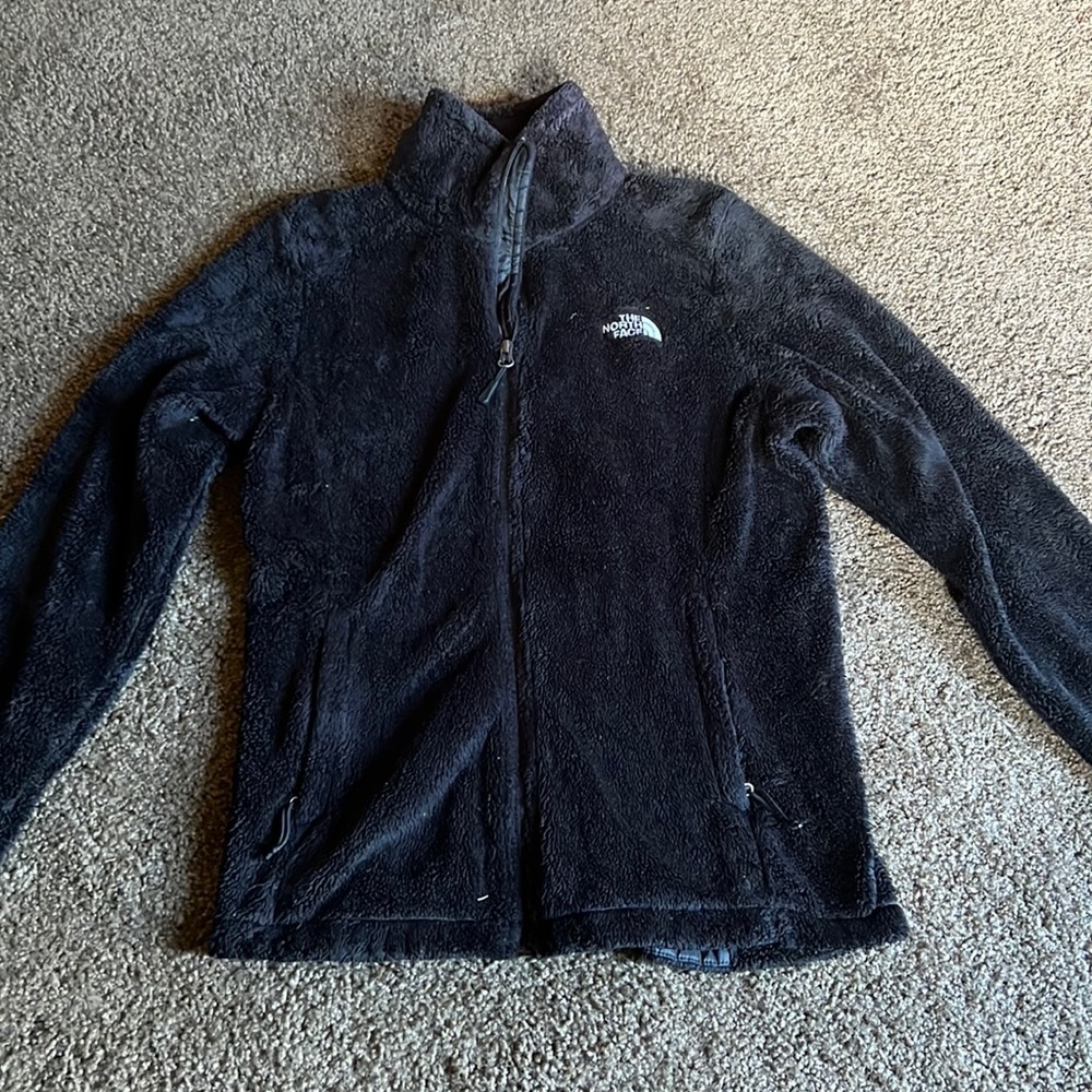 The North Face Women’s Full Zip black Fleece Jacket